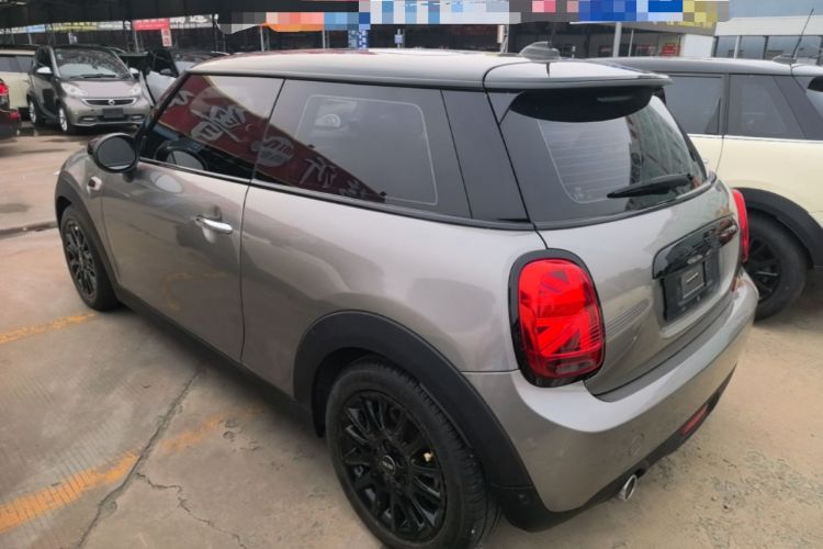 Used MINI 2021 1.5T COOPER Classic Edition Exterior 2
