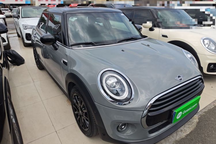 Used MINI 2021 1.5T COOPER Classic Edition Five-Door Version Front Right 45 Deg
