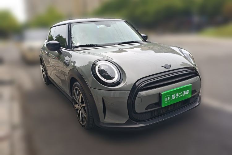 Used MINI 2021 1.5T COOPER Artist Front Right 45 Deg