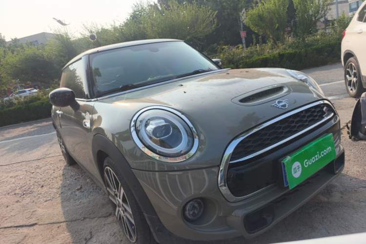 Used MINI 2021 2.0T COOPER S Artist Front Right 45 Deg