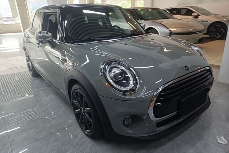 Used MINI 2021 1.5T COOPER Artist Five-Door Edition Front Right 45 Deg