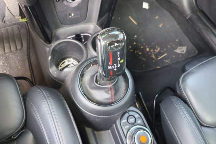Used MINI 2021 2.0T COOPER S Artist Gear Lever
