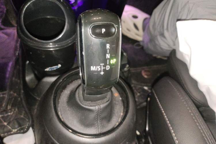 Used MINI 2021 1.5T COOPER Classic Edition Gear Lever
