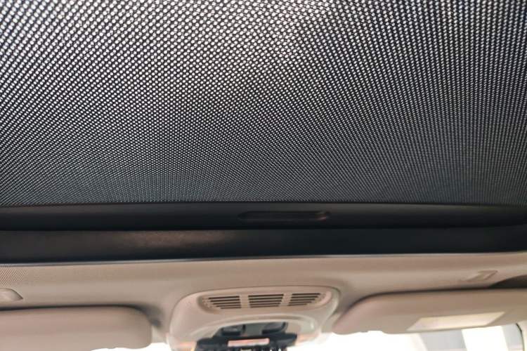 Used MINI 2021 1.5T COOPER Artist Headliner