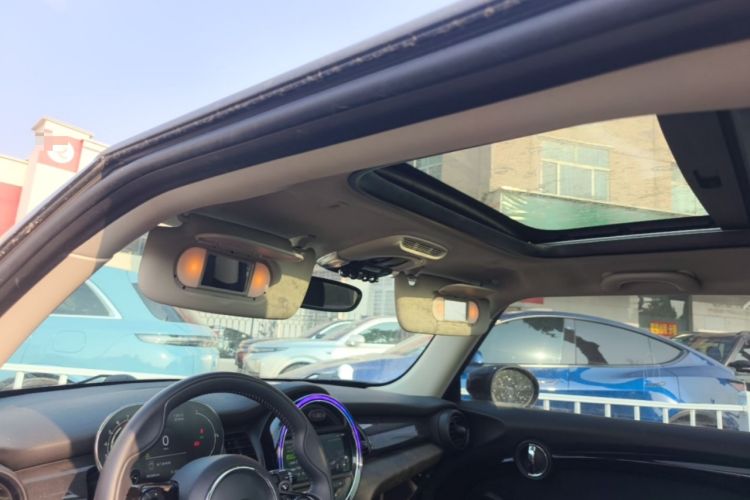 Used MINI 2021 2.0T COOPER S Artist Headliner