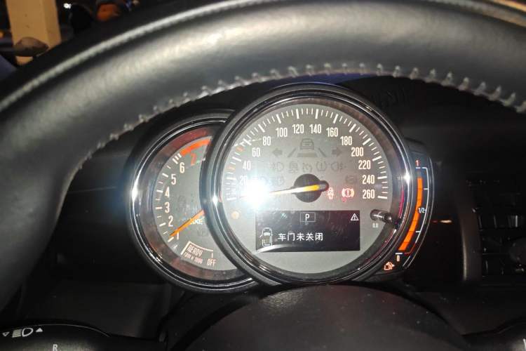 Used MINI 2021 1.5T ONE PLUS Five-Door Edition Instrument Cluster