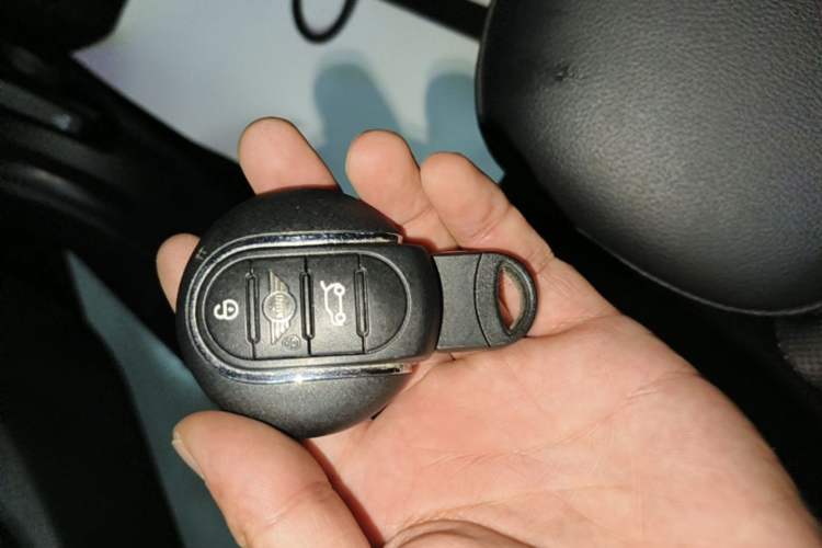 Used MINI 2021 2.0T COOPER S Classic Edition Interior 1