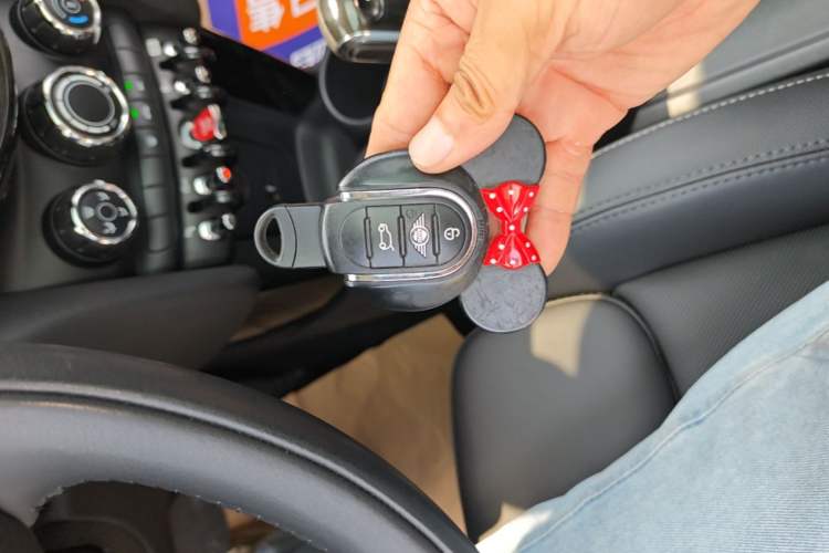 Used MINI 2021 1.5T COOPER Classic Edition Five-Door Version Interior 1
