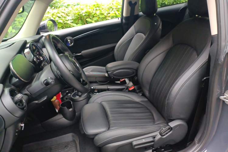 Used MINI 2021 2.0T COOPER S Artist Left Front Seat