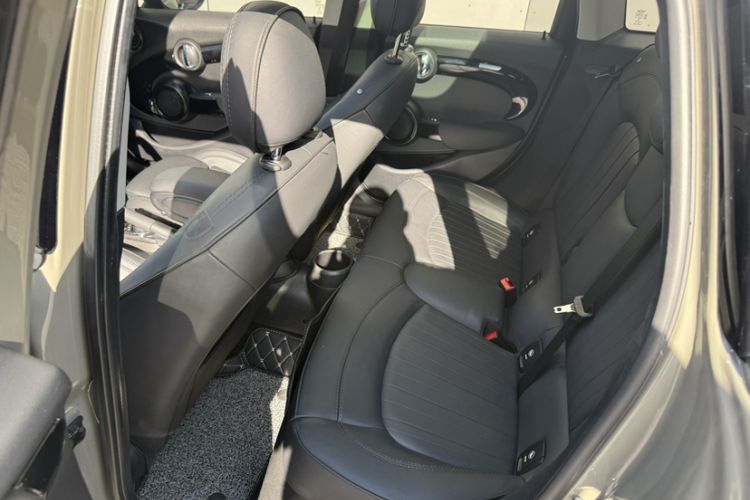 Used MINI 2021 2.0T COOPER S Artist Five-Door Edition Left Front Seat