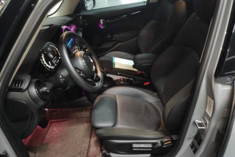 Used MINI 2021 1.5T COOPER Artist Five-Door Edition Left Front Seat