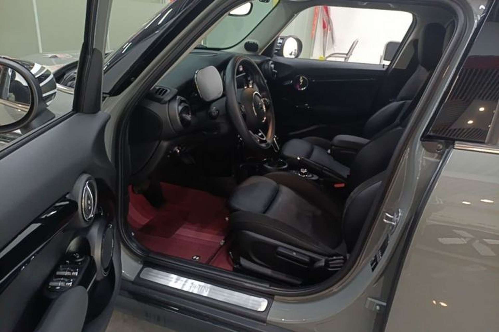 Used MINI 2021 1.5T COOPER Artist Five-Door Edition Left Front Seat