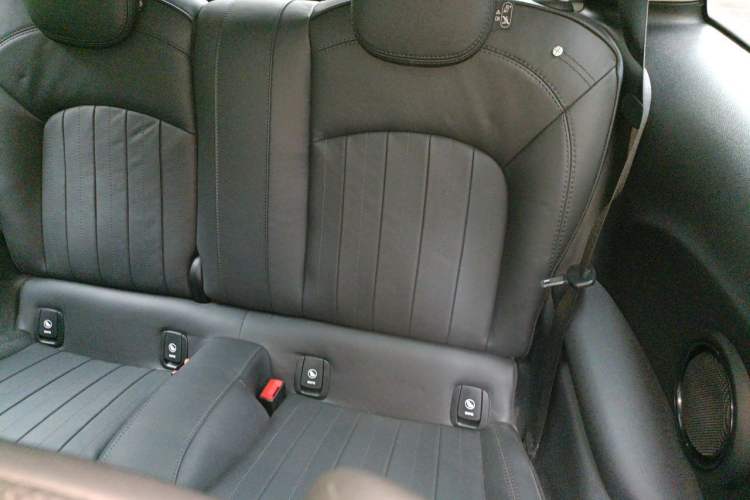Used MINI 2021 2.0T COOPER S Artist Left Rear Seat