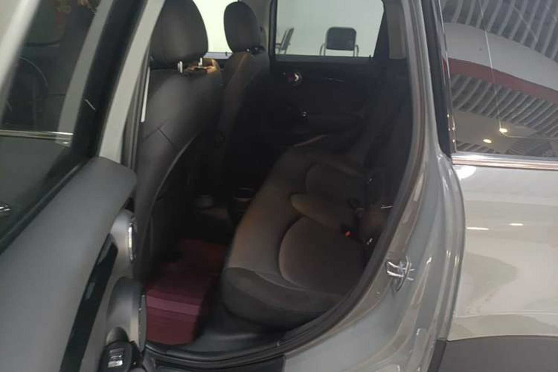 Used MINI 2021 1.5T COOPER Artist Five-Door Edition Left Rear Seat