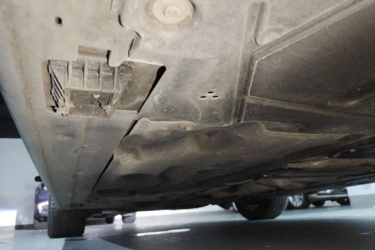 Used MINI 2021 1.5T COOPER Artist Five-Door Edition Left Side Sill