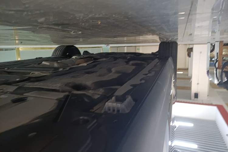 Used MINI 2021 1.5T COOPER Artist Five-Door Edition Left Side Sill
