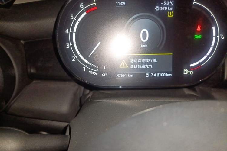 Used MINI 2021 2.0T COOPER S Artist Odometer Close Up