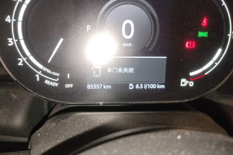 Used MINI 2021 1.5T COOPER Classic Edition Odometer Close Up