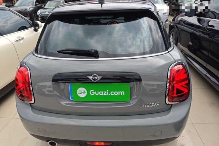 Used MINI 2021 1.5T COOPER Classic Edition Five-Door Version Rear
