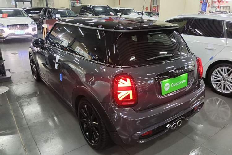 Used MINI 2021 2.0T COOPER S Classic Edition Rear Left 45 Deg