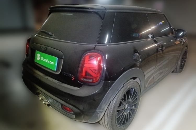 Used MINI 2021 2.0T COOPER S Artist Rear Right 45 Deg