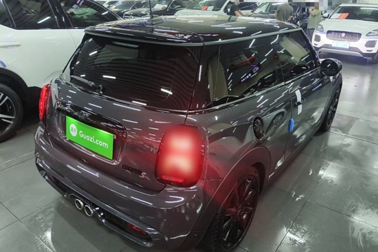 Used MINI 2021 2.0T COOPER S Classic Edition Rear Right 45 Deg