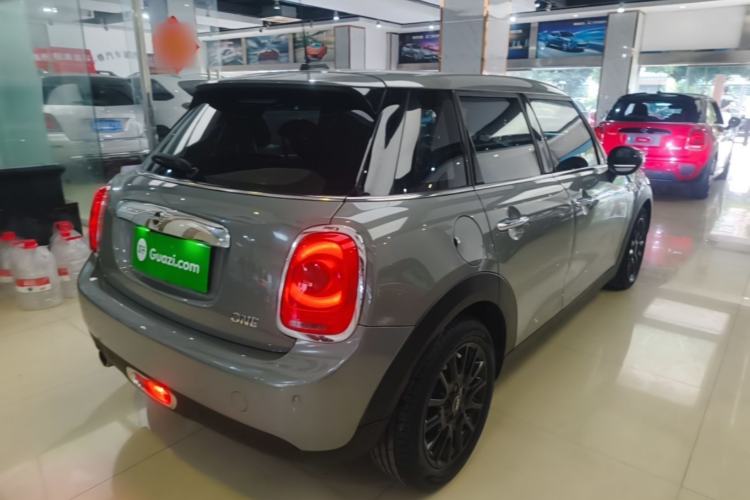 Used MINI 2021 1.5T ONE PLUS Five-Door Edition Rear Right 45 Deg
