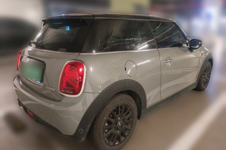 Used MINI 2021 1.5T COOPER Classic Edition Rear Right 45 Deg