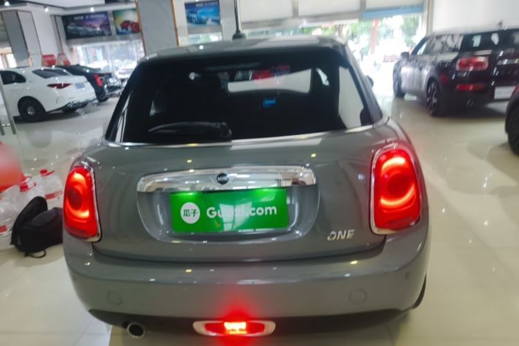 Used MINI 2021 1.5T ONE PLUS Five-Door Edition Rear