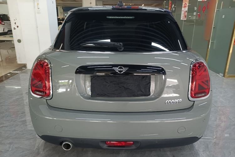 Used MINI 2021 1.5T COOPER Artist Five-Door Edition Rear