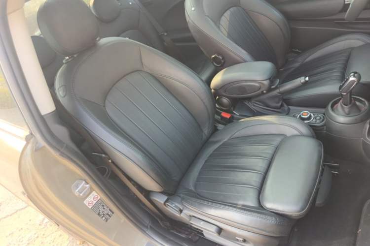 Used MINI 2021 2.0T COOPER S Artist Right Front Seat