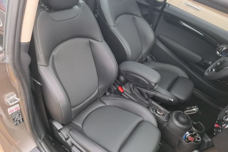 Used MINI 2021 1.5T COOPER Classic Edition Right Front Seat