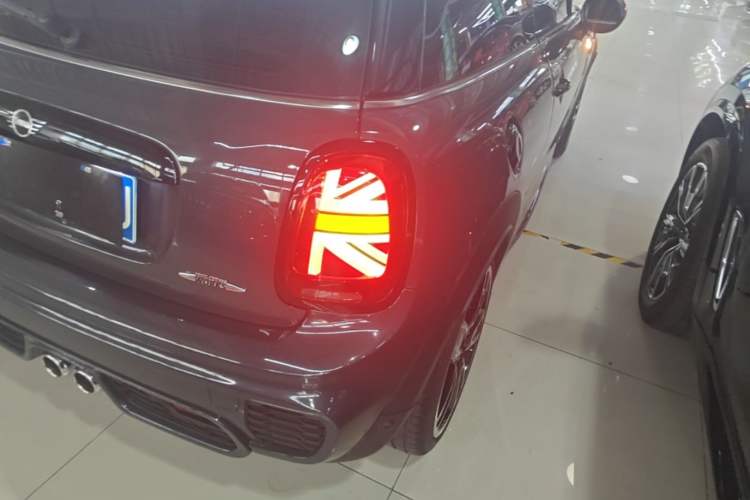Used MINI 2021 2.0T COOPER S Racing Driver Right Rear Taillight