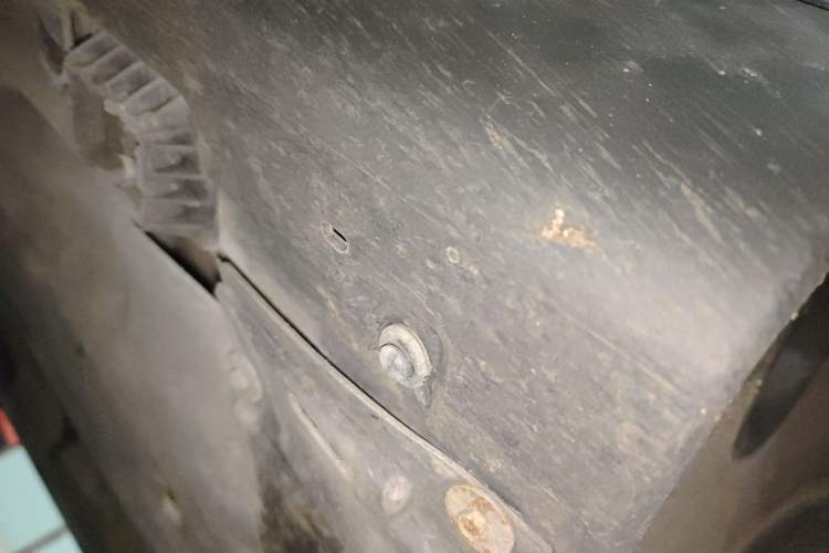 Used MINI 2021 1.5T COOPER Artist Five-Door Edition Right Side Sill