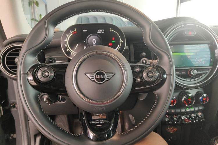 Used MINI 2021 2.0T COOPER S Artist Steering Wheel