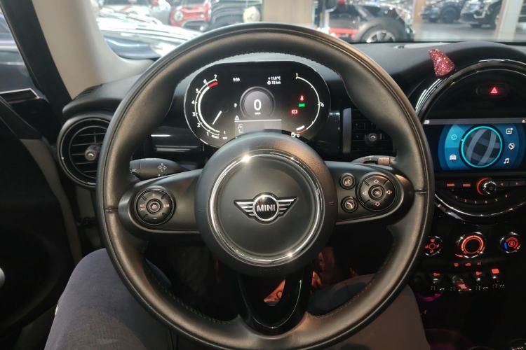 Used MINI 2021 1.5T COOPER Classic Edition Steering Wheel