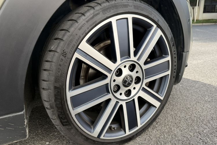 Used MINI 2021 2.0T COOPER S Artist Five-Door Edition Trunk