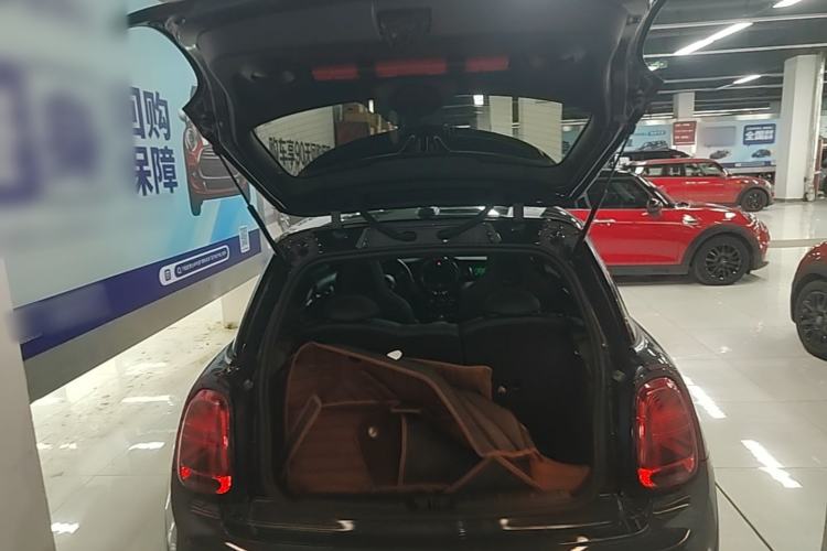 Used MINI 2021 2.0T COOPER S Racing Driver Trunk