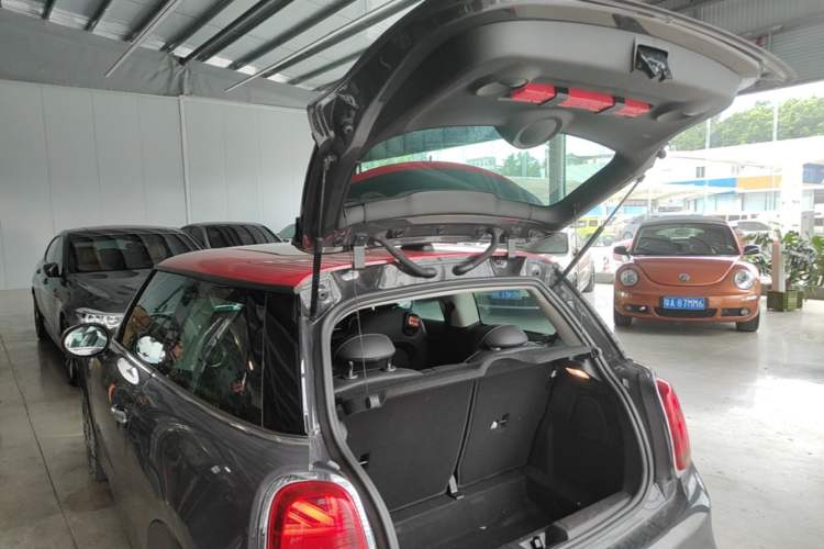 Used MINI 2021 2.0T COOPER S Artist Trunk