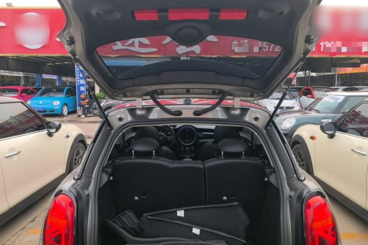 Used MINI 2021 1.5T COOPER Classic Edition Trunk