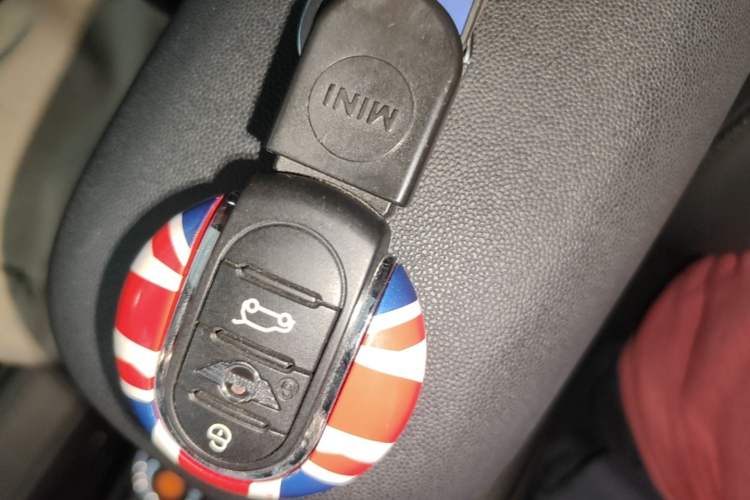 Used MINI 2021 2.0T COOPER S Artist Vehicle Key