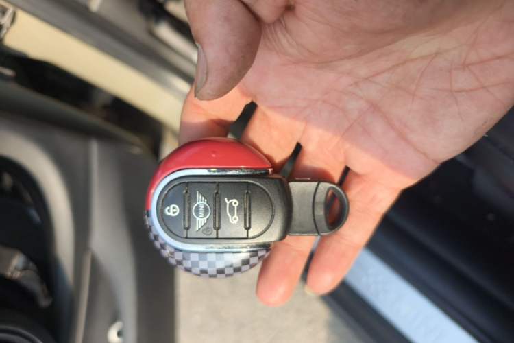 Used MINI 2021 2.0T COOPER S Artist Vehicle Key