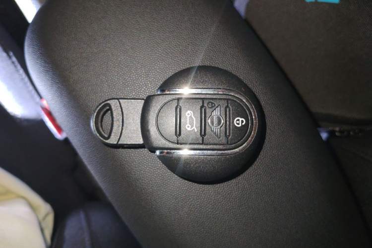 Used MINI 2021 1.5T COOPER Racing Driver Vehicle Key