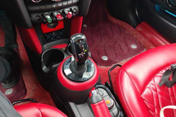 Used MINI 2021 1.5T ONE Gear Lever