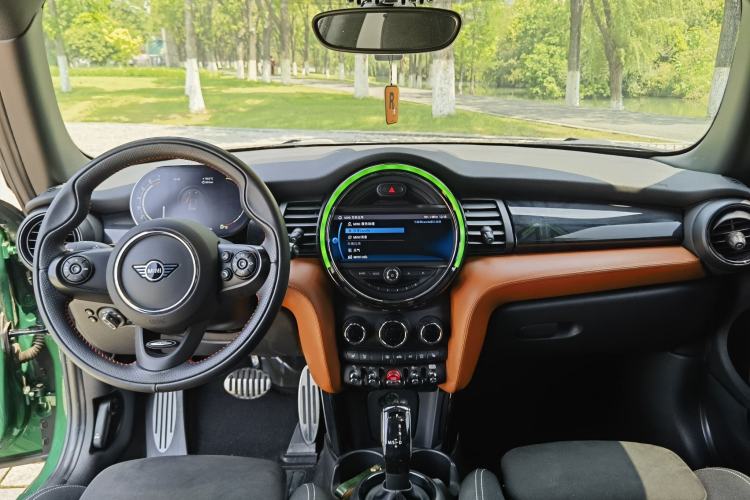 Used MINI 2021 1.5T COOPER Racing Driver Audio And AC Panel
