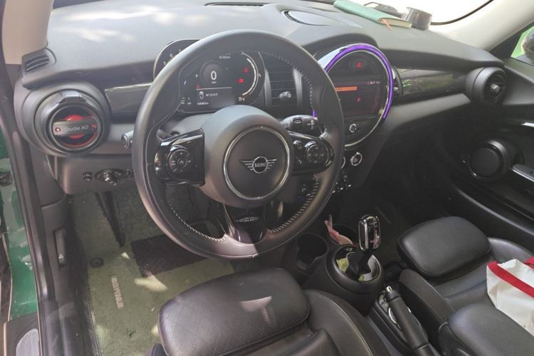 Used MINI 2021 1.5T COOPER Artist Center Console