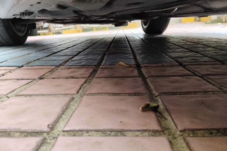 Used MINI  Chassis Front Left