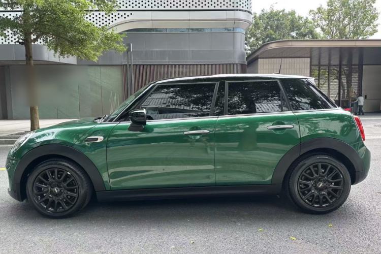 Used MINI 2021 1.5T COOPER Classic Edition Five-Door Version Exterior 8