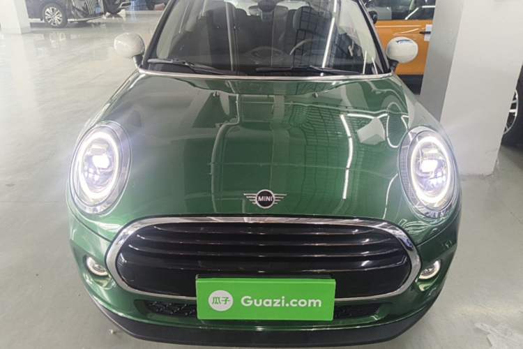 Used MINI 2021 1.5T COOPER Classic Edition Front