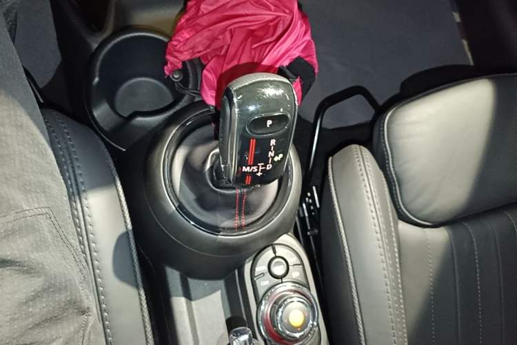 Used MINI 2021 2.0T COOPER S Artist Gear Lever